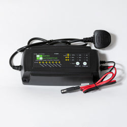 8A Intelligent Mains Leisure Battery Charger 240V-12V DC
            